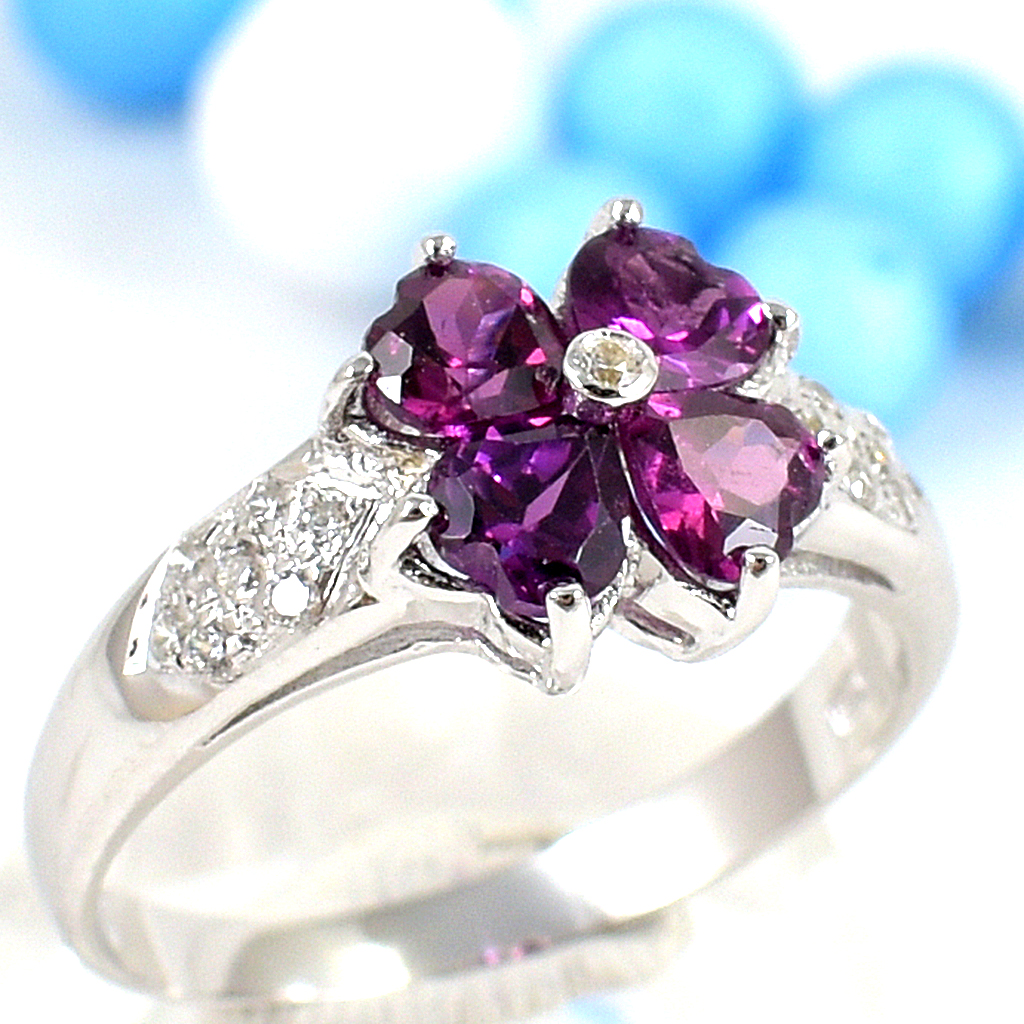 แหวนเงินแท้ราคาถูกชุบทองคำขาว พลอยแท้โรโดไลท์การ์เน็ต 1.40 กะรัต เพชรCZ 0.105 กะรัต งานประณีตสวยงาม สั่งผลิตค่ะ