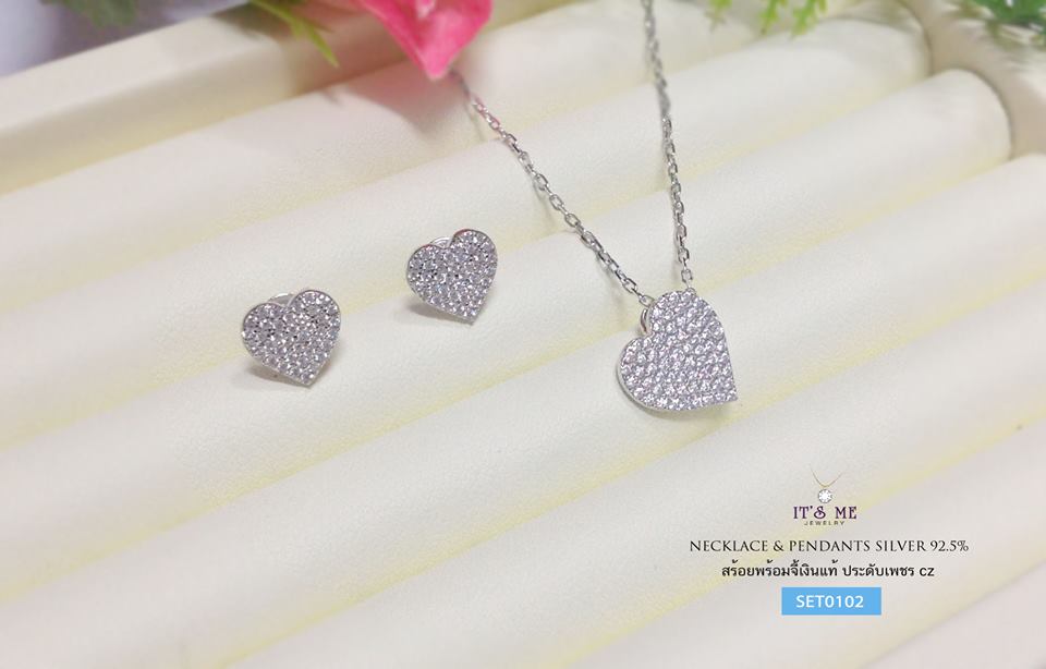 SET สร้อยจี้และต่างหูหัวใจ ประดับเพชร cz ตัวเรือนเป็นเงินแท้ งานสร้อยพร้อมจี้ น่ารักมากๆ ค่ะ