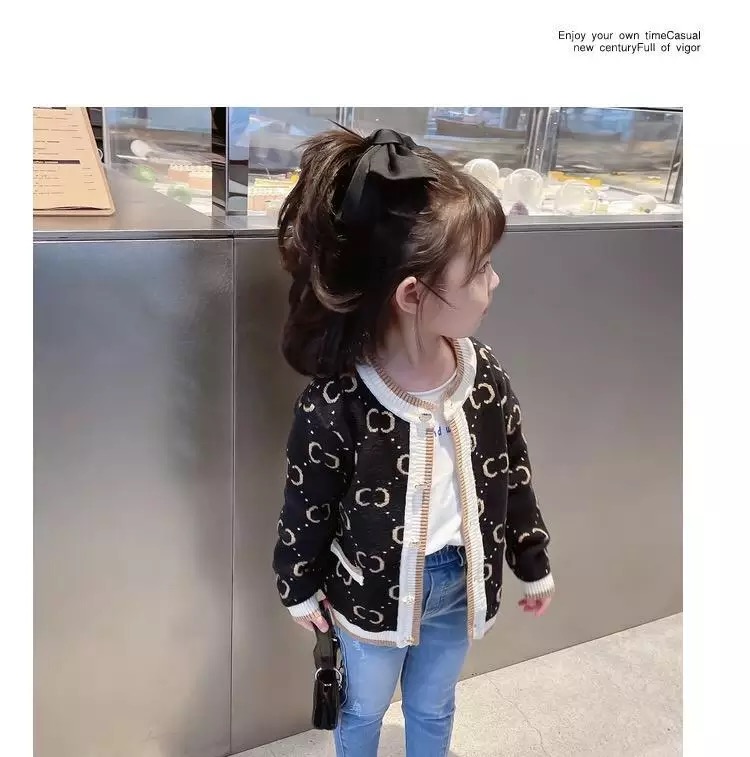 กันหนาว: เสื้อกันหนาวเด็ก กระดุมหน้า ผ้าสำลี