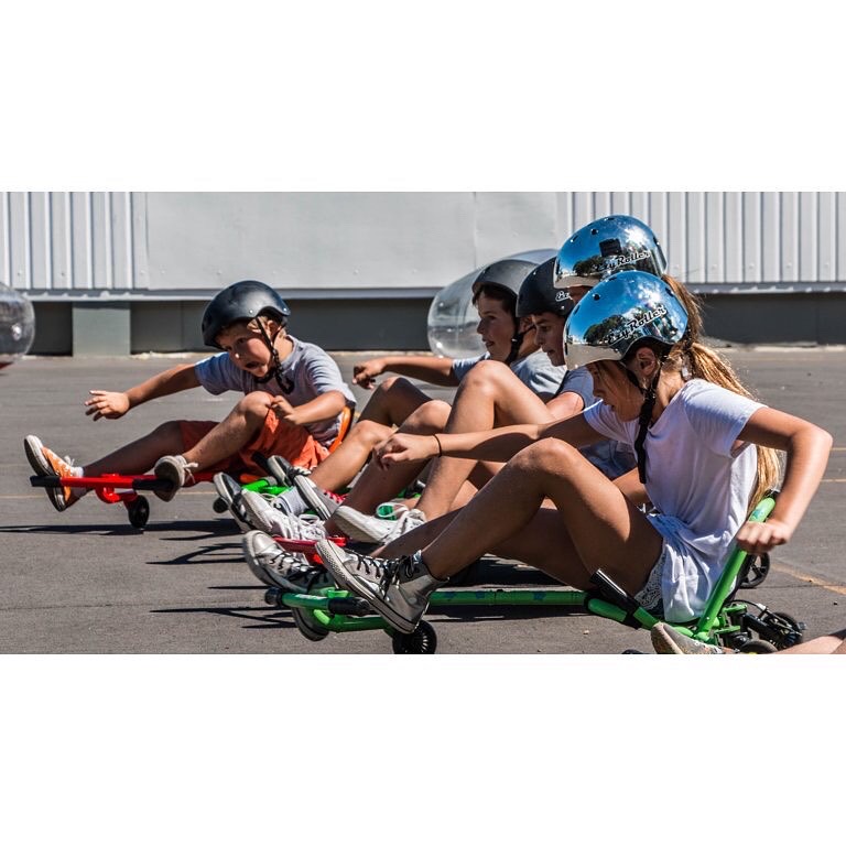 รถดุ๊กดิ๊ก EzyRoller Pro Riding Machine