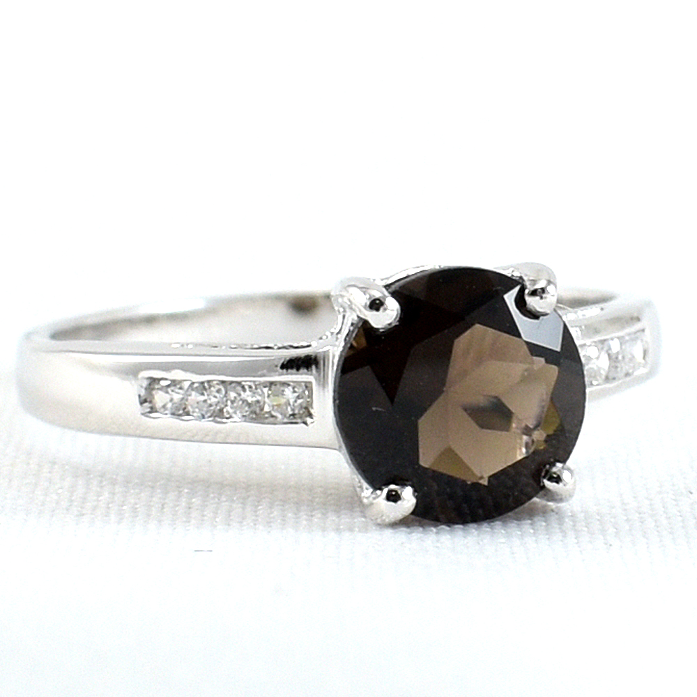 แหวนเงินแท้ราคาถูกชุบทองคำขาว พลอยแท้สโมกกี้ควอทซ์ 1.55 กะรัต งานประณีตสวยงาม สั่งผลิตค่ะ