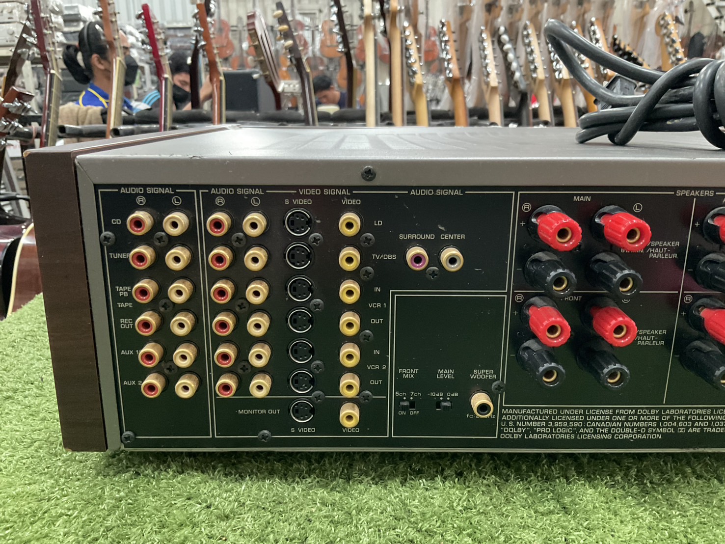 เครื่องขยายเสียง YAMAHA : AVX-1000 DSP สินค้าไม่พร้อมใช้งาน (ต้องซ่อม)