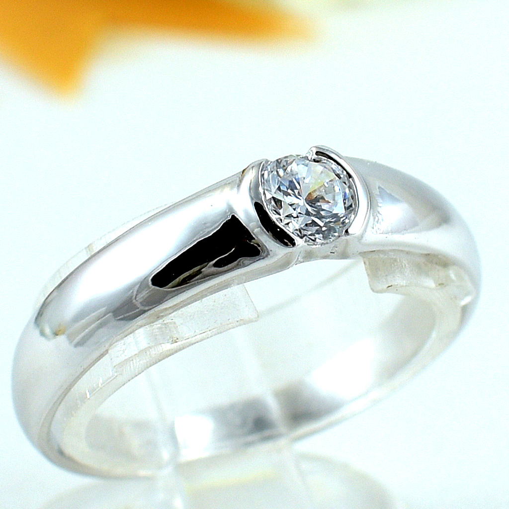 แหวนเงินแท้ราคาถูกชุบทองคำขาว เพชรCZแท้ 0.25 กะรัต งานประณีตสวยงาม สั่งผลิตค่ะ