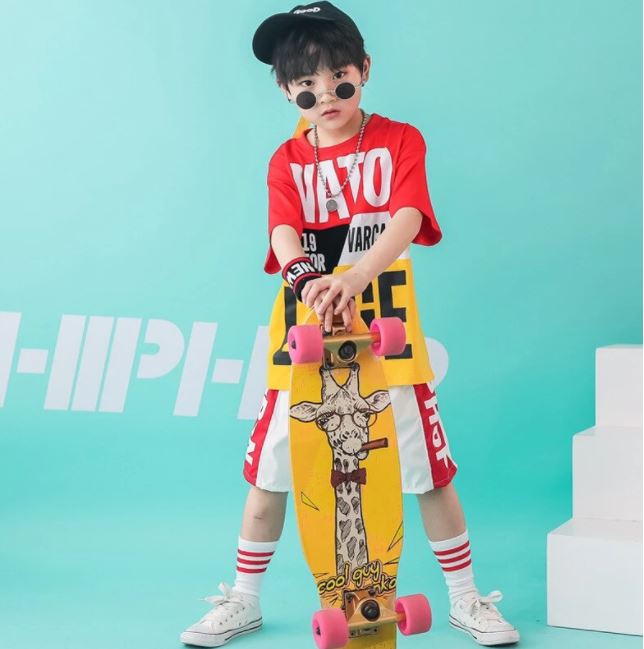 ชุดเต้น แดนซ์ชาย เสื้อแขนสั้น สีแดง+กางเกงขาสั้นขาว