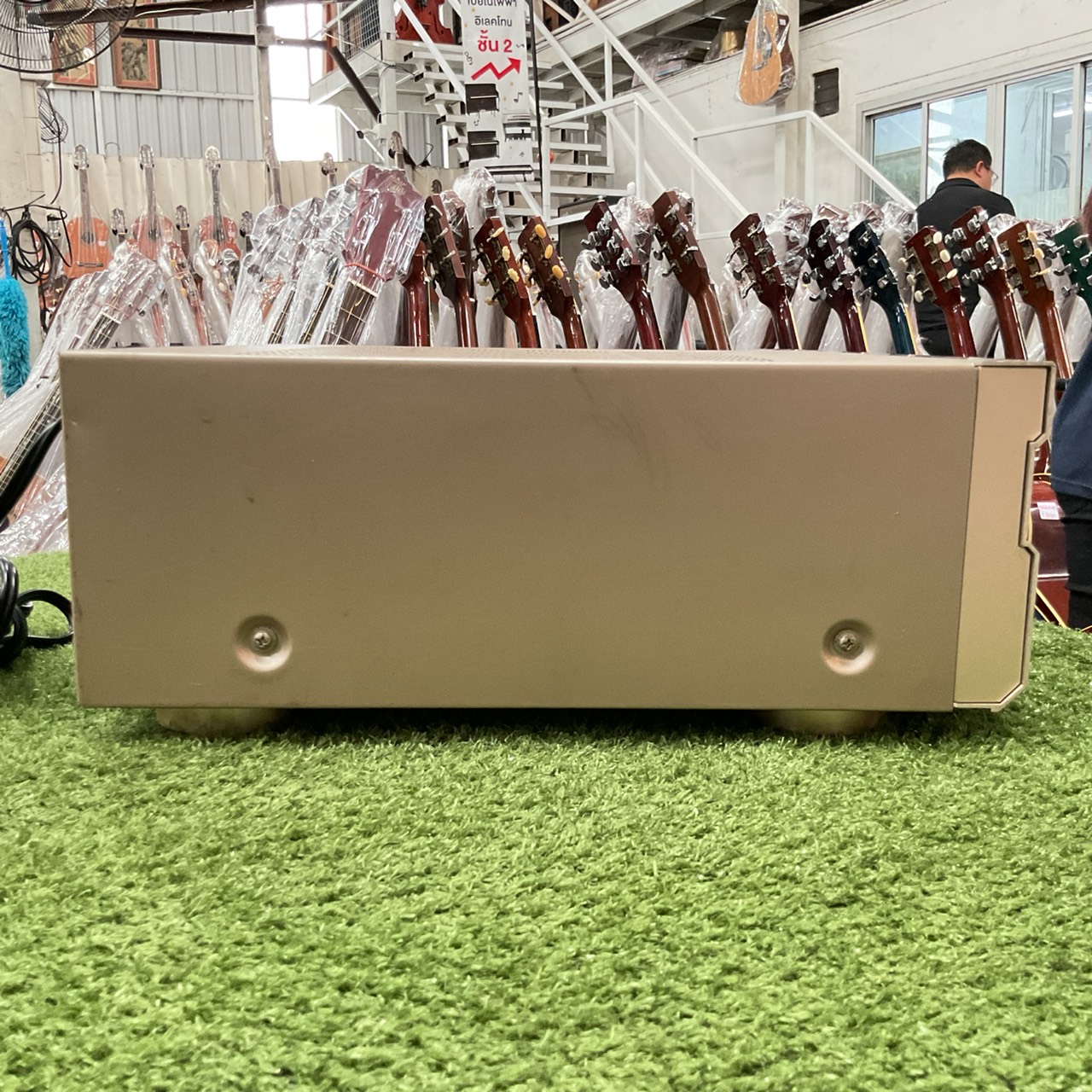 เครื่องขยายเสียง YAMAHA : DSP-AX620