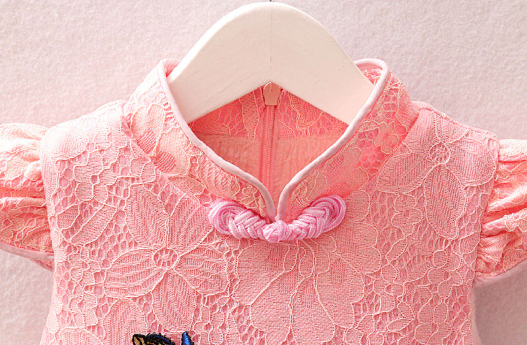 ชุดจีน กี่เพ้า เดรสแต่งนกยูง