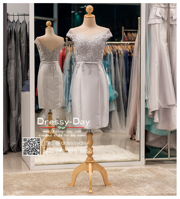 รหัส ชุดไปงานแต่ง : PFS029 ชุดราตรีสั้นสีเทาเงินตกแต่งลูกไม้ ชุดไปงานแต่งแขนล้ำสวยหรูดูดีด้วยผ้าไหม คาดโบว์ช่วงเอว ใส่ไปงานแต่งกลางวัน ชุดงานเช้า กลางคืน งานเลี้ยง งานรับปริญญา งานพรอม ชุดเพื่อนเจ้าสาว