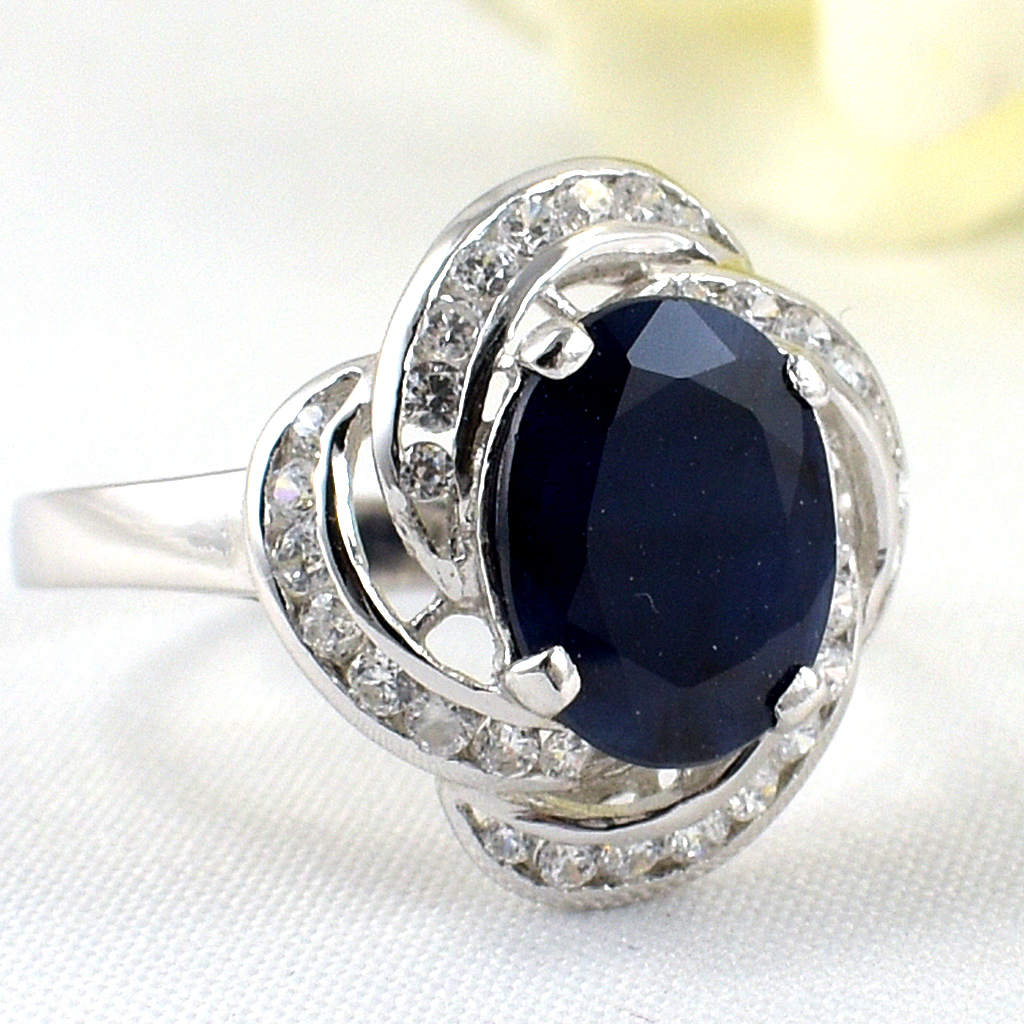 แหวนเงินแท้ราคาถูกชุบทองคำขาว ไพลินแท้ 3.35 กะรัต เพชรCZ 0.48 กะรัต งานประณีตสวยงาม สั่งผลิตค่ะ