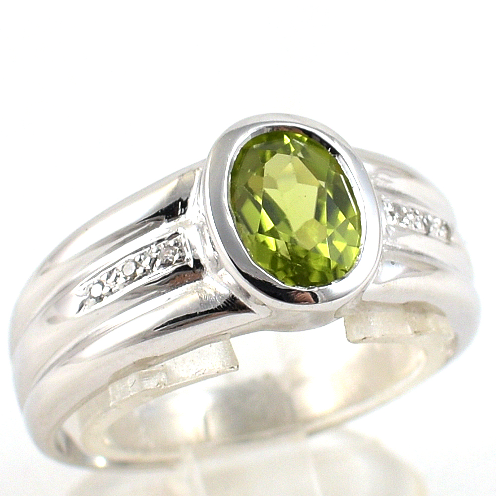 แหวนเงินแท้ราคาถูกชุบทองคำขาว เพอริดอทแท้ 1.33 กะรัต เพชรCZ 0.042 กะรัต งานประณีตสวยงาม สั่งผลิตค่ะ