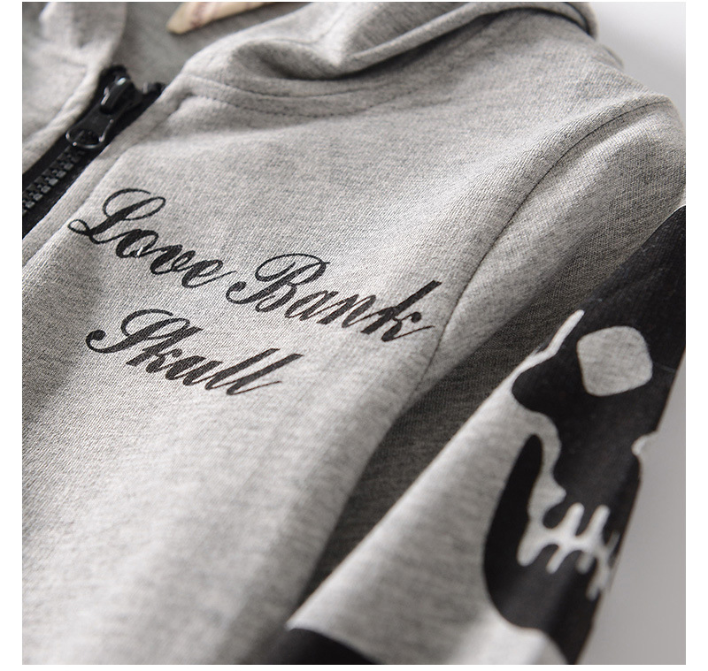 กันหนาว : เซ็ตเสื้อกันหนาว เสื้อ+กางเกงลายกระโหลก