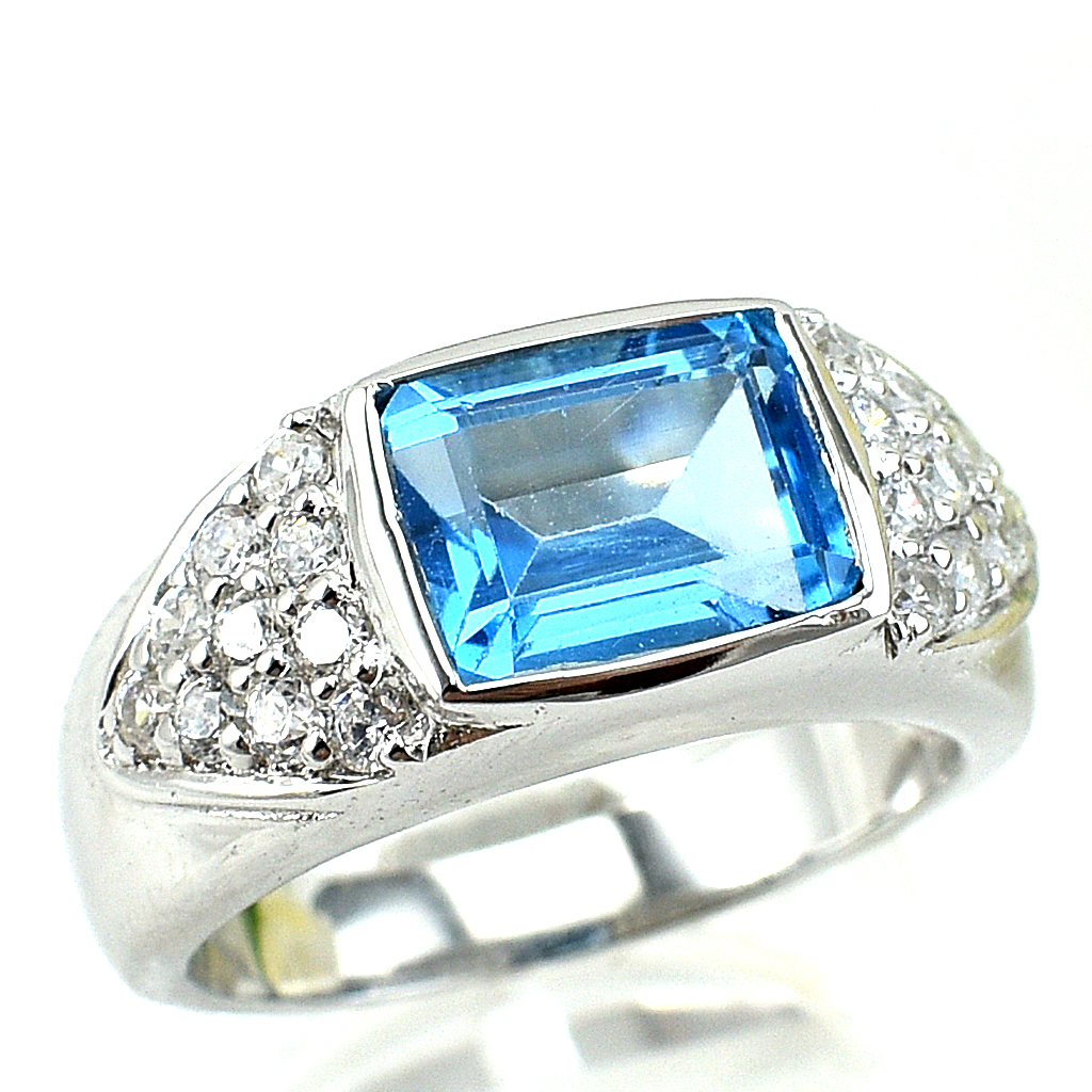 แหวนเงินแท้ราคาถูกชุบทองคำขาว สวิสบลูโทปาซแท้ 2.80 กะรัต เพชรCZ 0.50 กะรัต งานประณีตสวยงาม สั่งผลิตค่ะ