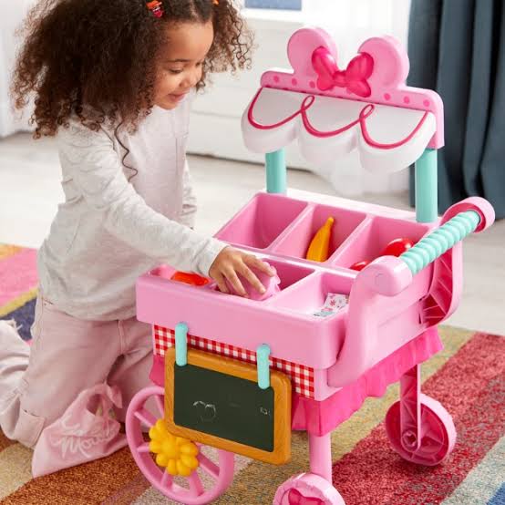 Minnie Mouse Junior Farmers Market Play Set