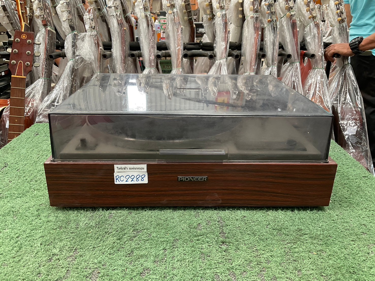 เครื่องเล่นแผ่นเสียง PIONEER : ES-2000PL