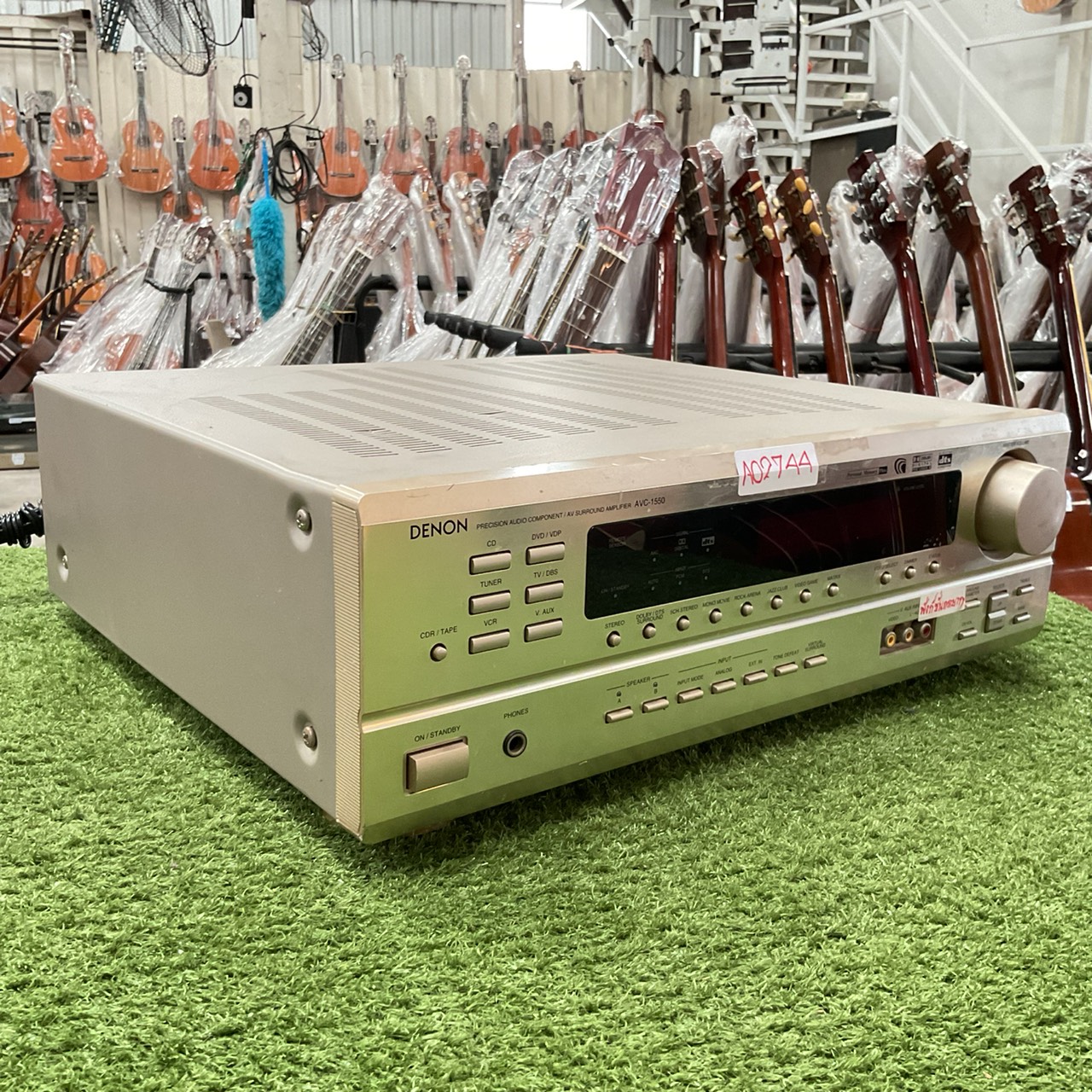 เครื่องขยายเสียง DENON : AVC-1550
