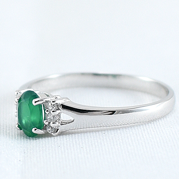 แหวนเงินแท้ราคาถูกชุบทองคำขาว พลอยแท้กรีนอะเกท 0.45 กะรัต เพชรCZ 0.06 กะรัต งานประณีตสวยงาม สั่งผลิตค่ะ