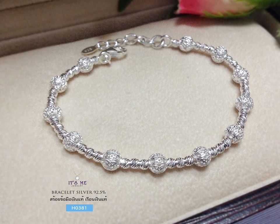 สร้อยข้อมือเงินแท้ งานร้อยเม็ดเงินฉลุลาย Design น่ารักมากๆ ค่ะ