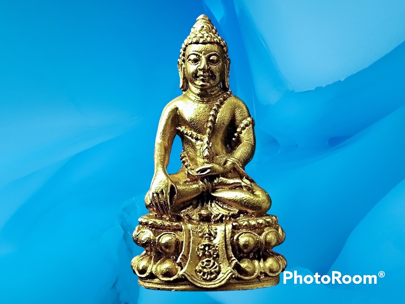 พระกริ่งคุ้มเกล้า เนื้อทองคำ หนัก 30 กรัม พิมพ์นิยม ปี2522 พิธีใหญ่ ในหลวงเสด็จเททอง
