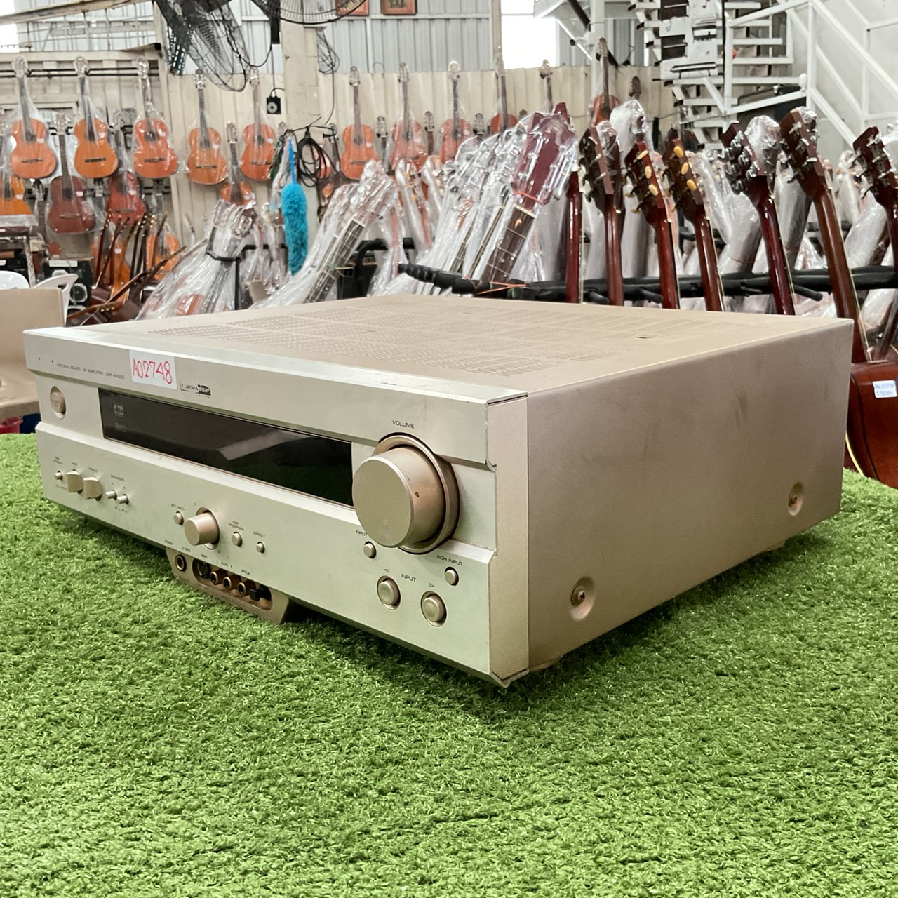 เครื่องขยายเสียง YAMAHA : DSP-AX620