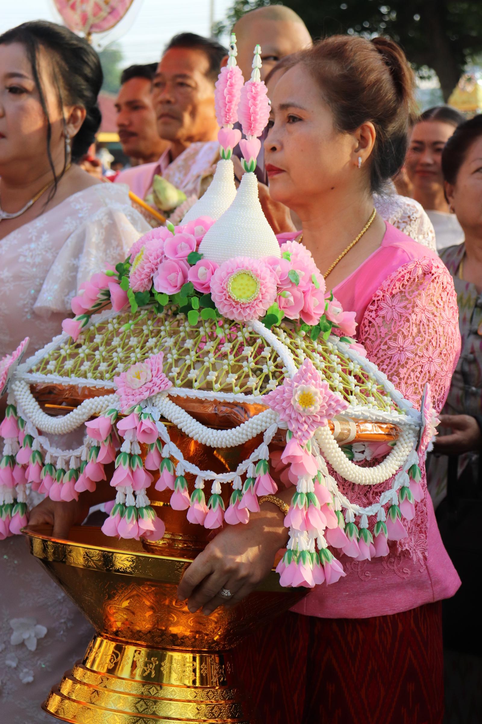 ชุดเครื่องบวชดอกไม้สด ชุดC8