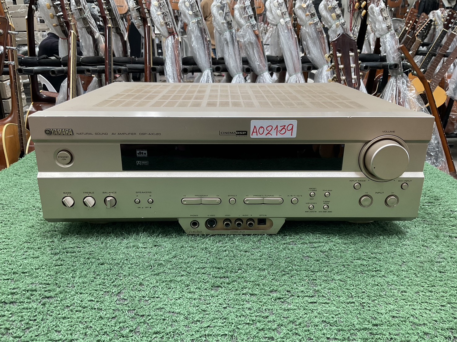 เครื่องขยายเสียง YAMAHA : DSP-AX520