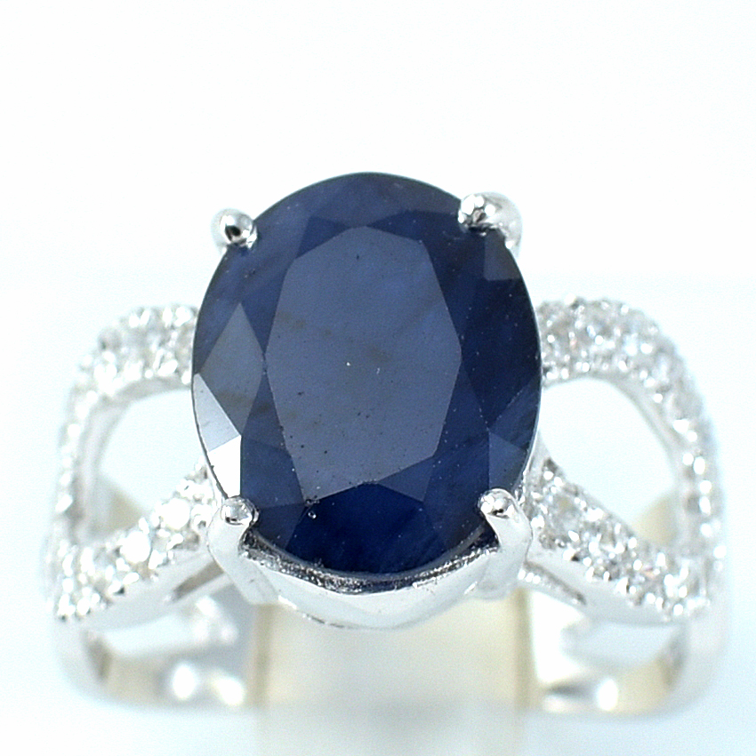 แหวนเงินแท้ราคาถูกชุบทองคำขาว ไพลินแท้ 5.75 กะรัต เพชรCZ 0.42 กะรัต งานประณีตสวยงาม สั่งผลิตค่ะ