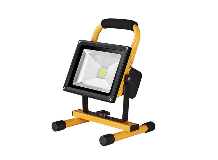 SPOT light แบบชาร์จ 20W
