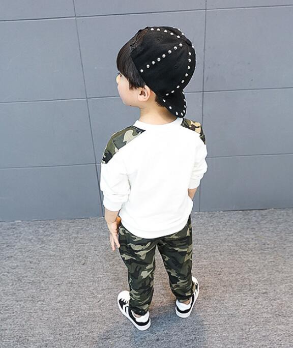 ชุดกันหนาว ชุดลายทหาร