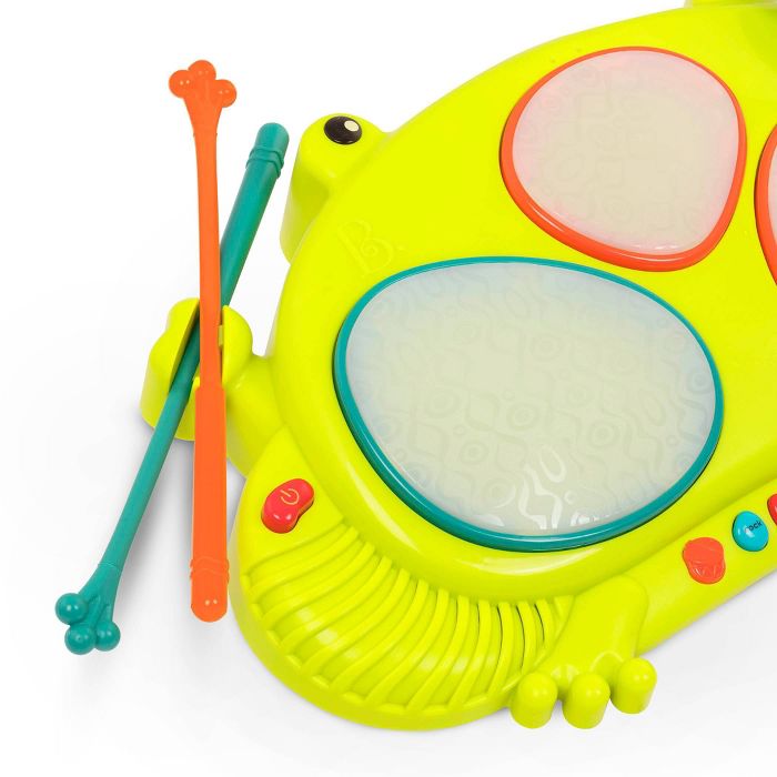 กลอง B. toys Frog Drum Set Music & Lights Ribbit-tat-tat