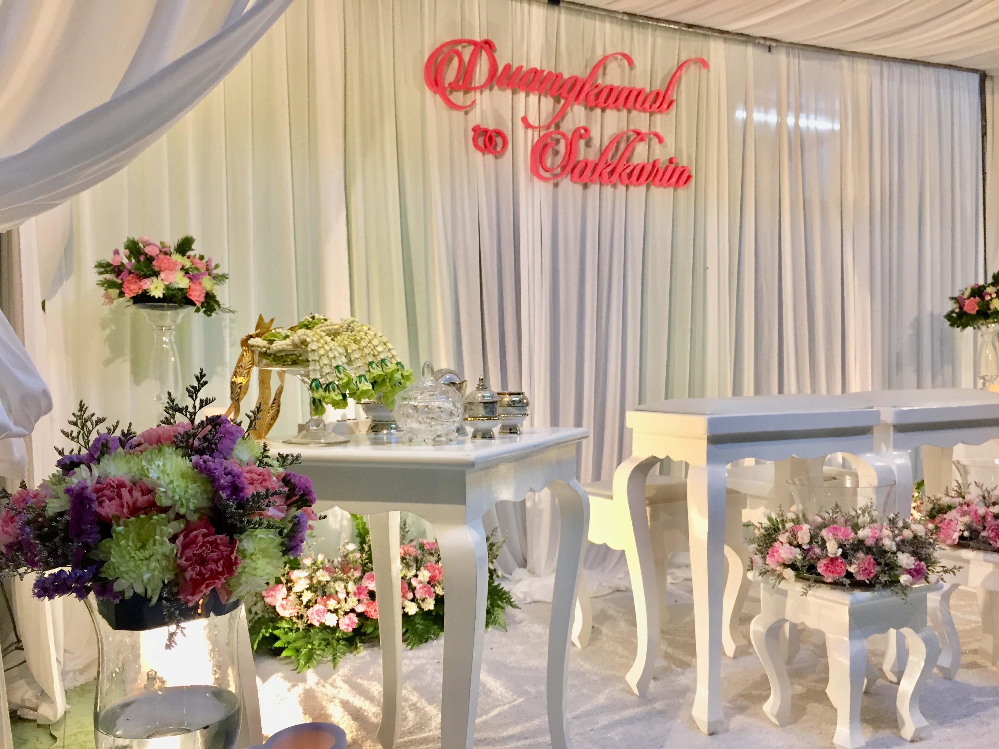 Backdropหลั่งน้ำสังข์ แบบโดมผ้า งานแต่งคุณอุ้ม คุณกอล์ฟ 25กพ61 (อ.บัวใหญ่ จ.นครราชสีมา)