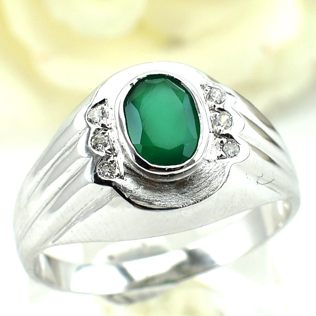 แหวนเงินแท้ราคาถูกชุบทองคำขาว พลอยแท้กรีนอะเกท 0.65 กะรัต เพชรCZ 0.06 กะรัต งานประณีตสวยงาม สั่งผลิตค่ะ