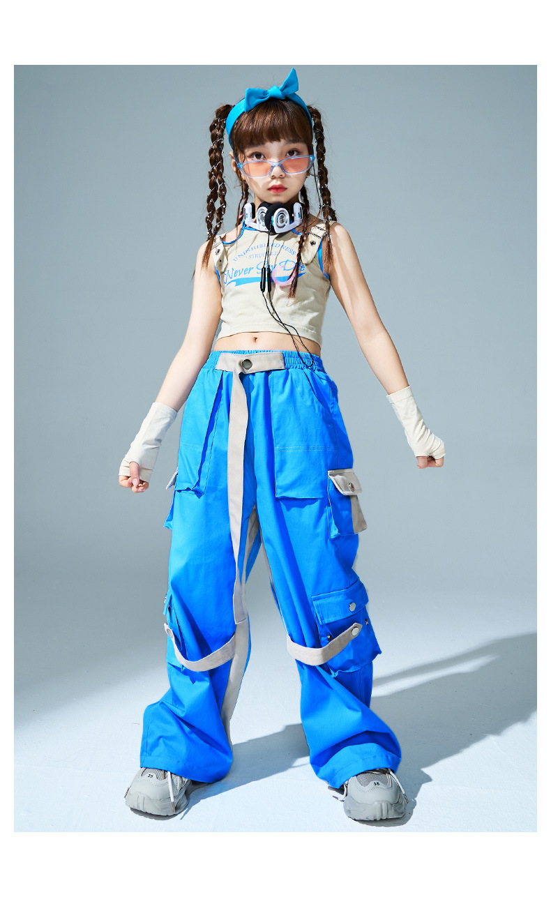 ชุดเต้น ชุดเด็ก เสื้อเอวลอยสีขาวครีม+กางเกงคาร์โก้สีฟ้า