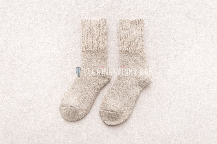 ถุงเท้าขนสัตว์หนาพิเศษ มี 10 สี VER.II