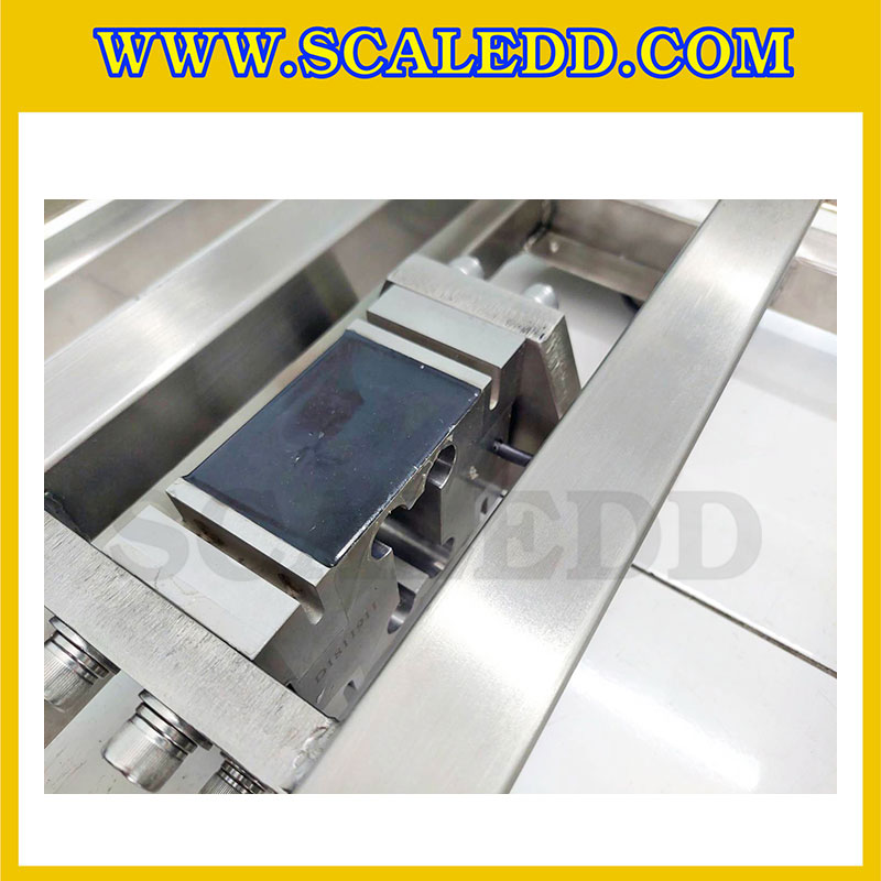 เครื่องชั่งดิจิตอลกันระเบิด XK3150 Explosion Proof Scales เครื่องชั่งน้ำหนัก500kg เครื่องชั่งดิจิตอล500kg ตาชั่งดิจิตอล500กิโลกรัม เครื่องชั่งดิจิตอลกันระเบิด500kg พิกัดน้ำหนัก500kg ค่าละเอียด 50g ขนาดแท่นชั่ง 60x70cm. ยี่ห้อ LOCOSC รุ่น XK3150-EX