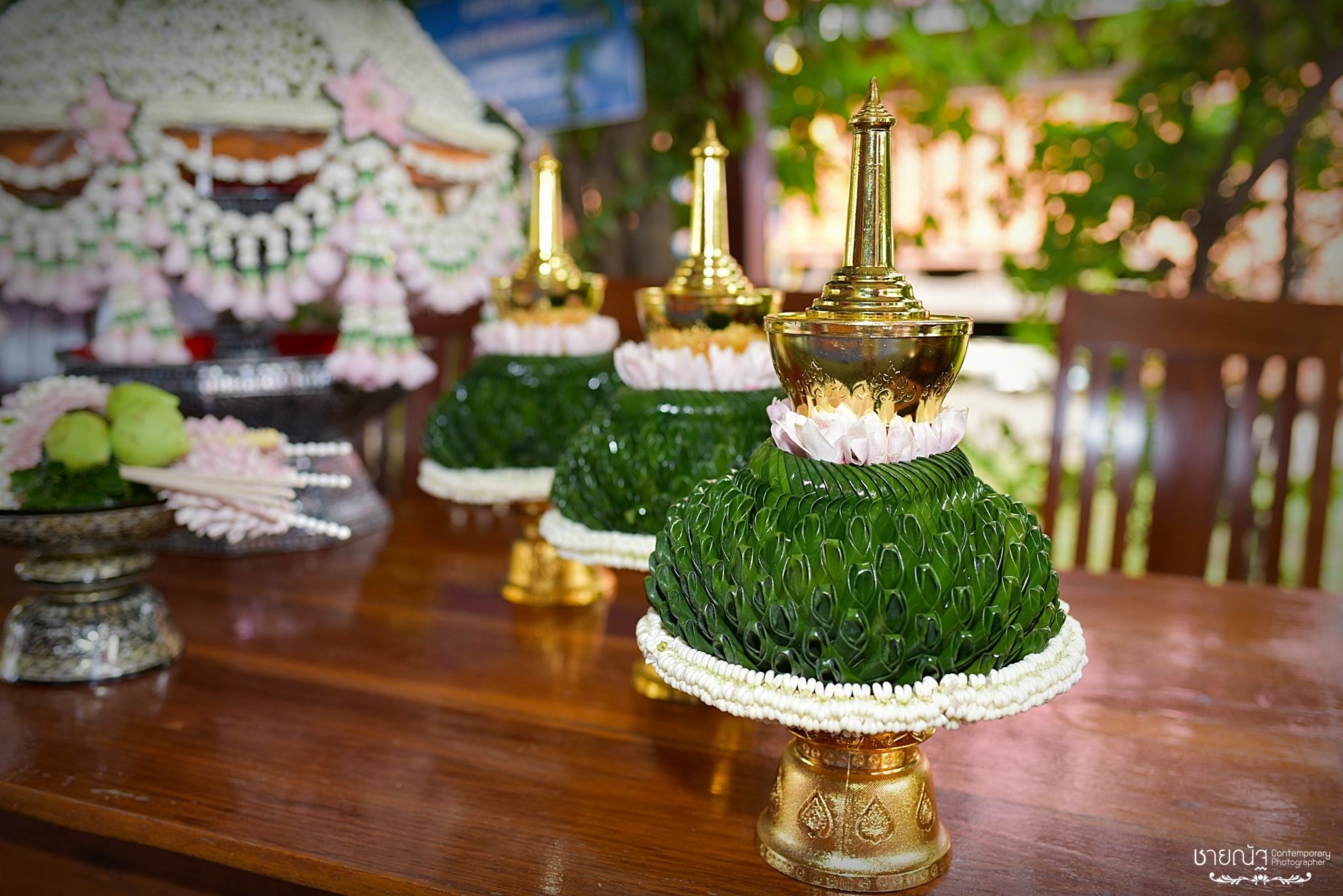 ที่คลุมผ้าไตรดอกไม้สด สีชมพู (ส่งงานอ.บางปะอิน จ.พระนครศรีอยุธยา)1-2กค60