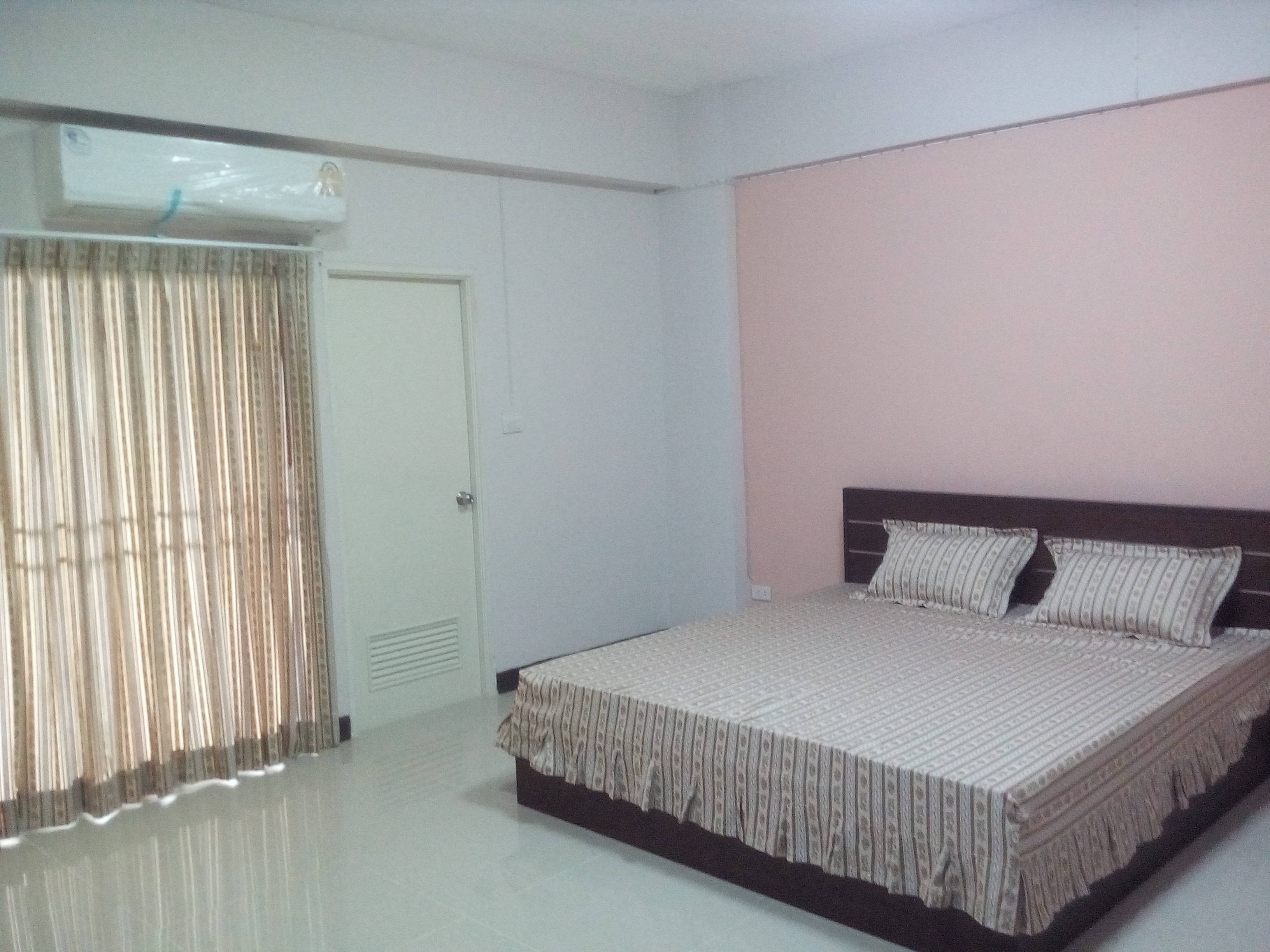 ห้องพักชั้น 1-6