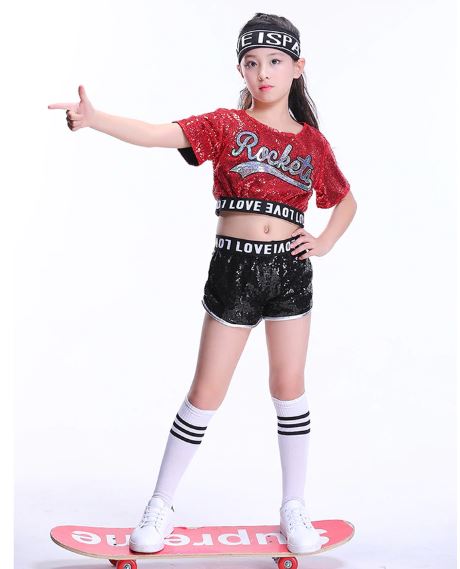 ชุดเต้น เสื้อแขนสั้น ปักเลื่อม Rocket +กางเกงขาสั้น สีดำ