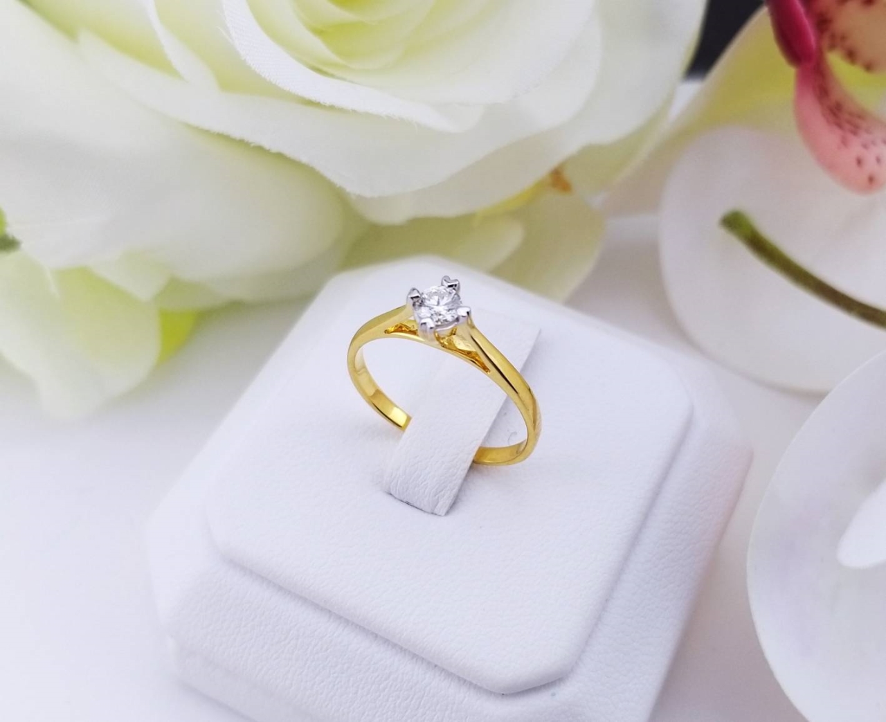 สั่งผลิตเพชรเบลเยี่ยมคัท แหวนแต่งงาน แหวนหมั้น ใส่เที่ยว ออกงาน แหวนทองคำ 18K เพชรแท้ 0.21/0.19 กะรัต 1.50/1.90 กรัม น้ำ 97 ราคาถูกมาก มีใบรับประกันค่ะ