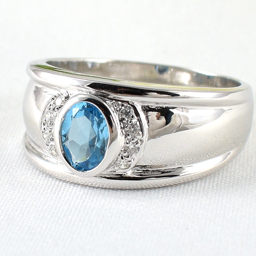 แหวนเงินแท้ราคาถูกชุบทองคำขาว สวิสบลูโทปาซแท้ 0.95 กะรัต เพชรCZ 0.08 กะรัต งานประณีตสวยงาม สั่งผลิตค่ะ