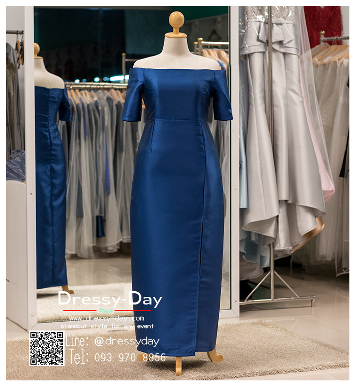 รหัส ชุดราตรีคนอ้วน : PFL067 ชุดราตรียาวมีแขน สวยหวานหรู ราตรียาวสีน้ำเงิน ผ้าไหม สวยหรูแบบเรียบโก้ และใส่ได้หลากหลายโอกาสคร๊าา มาพร้อมซับในอย่างดี คัตติ้งเนี๊ยบๆ