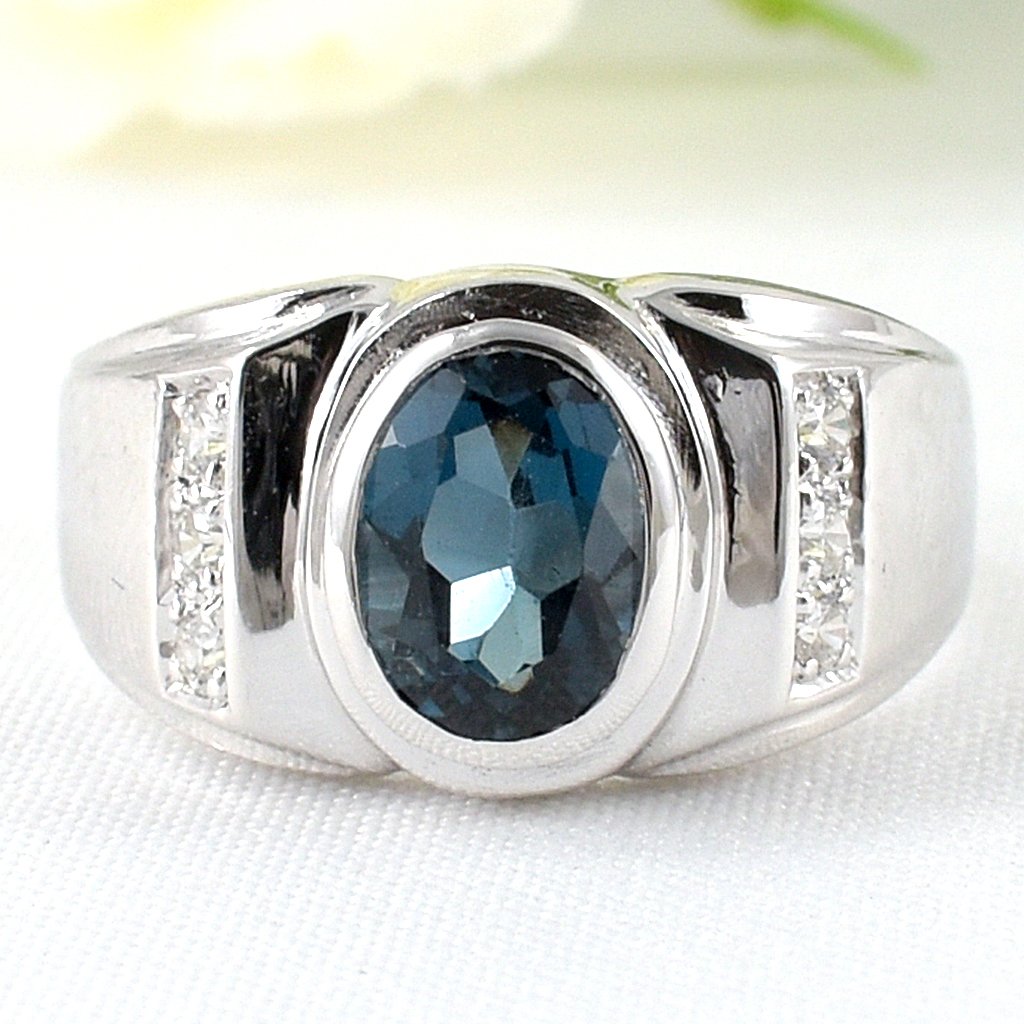 แหวนเงินแท้ราคาถูกชุบทองคำขาว ลอนดอนบลูโทปาซแท้ 1.40 กะรัต เพชรCZ 0.15 กะรัต งานประณีตสวยงาม สั่งผลิตค่ะ