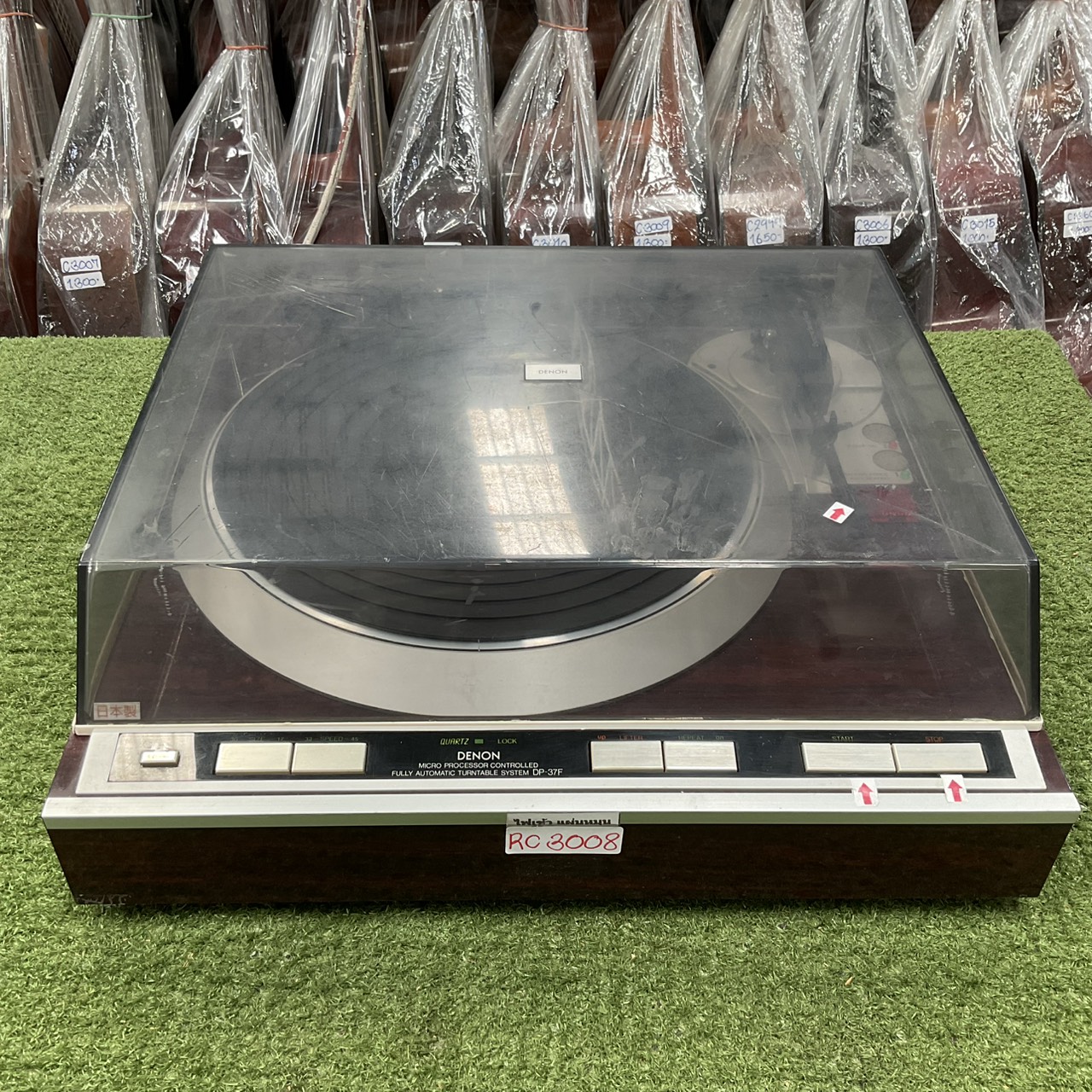 เครื่องเล่นแผ่นเสียง DENON : DP-37F