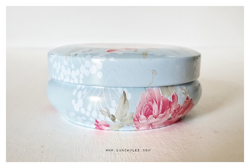 Candy Tin Box กล่องเก็บของ ลายดอกไม้ งานสังกะสี
