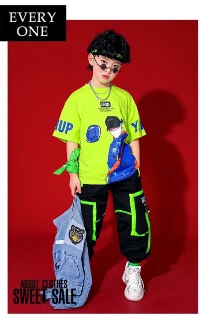พร้อมส่ง***ชุดเต้น ชุดแดนซ์ : เซ็ตเสื้อสีเขียวนีออน +กางเกง/กระโปรง
