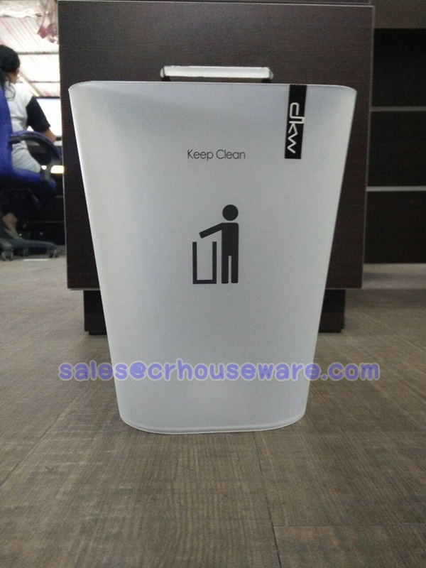 ถังขยะทรงสี่เหลี่ยม 001-HH-224