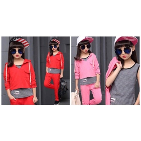 ชุดกันหนาว เสื้อกล้ามสีดำ+เสื้อนอก+กางเกง