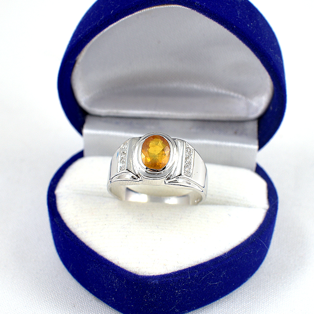 แหวนเงินแท้ราคาถูกชุบทองคำขาว บุษราคัมแท้ 1.55 กะรัต เพชรCZ 0.15 กะรัต งานประณีตสวยงาม สั่งผลิตค่ะ