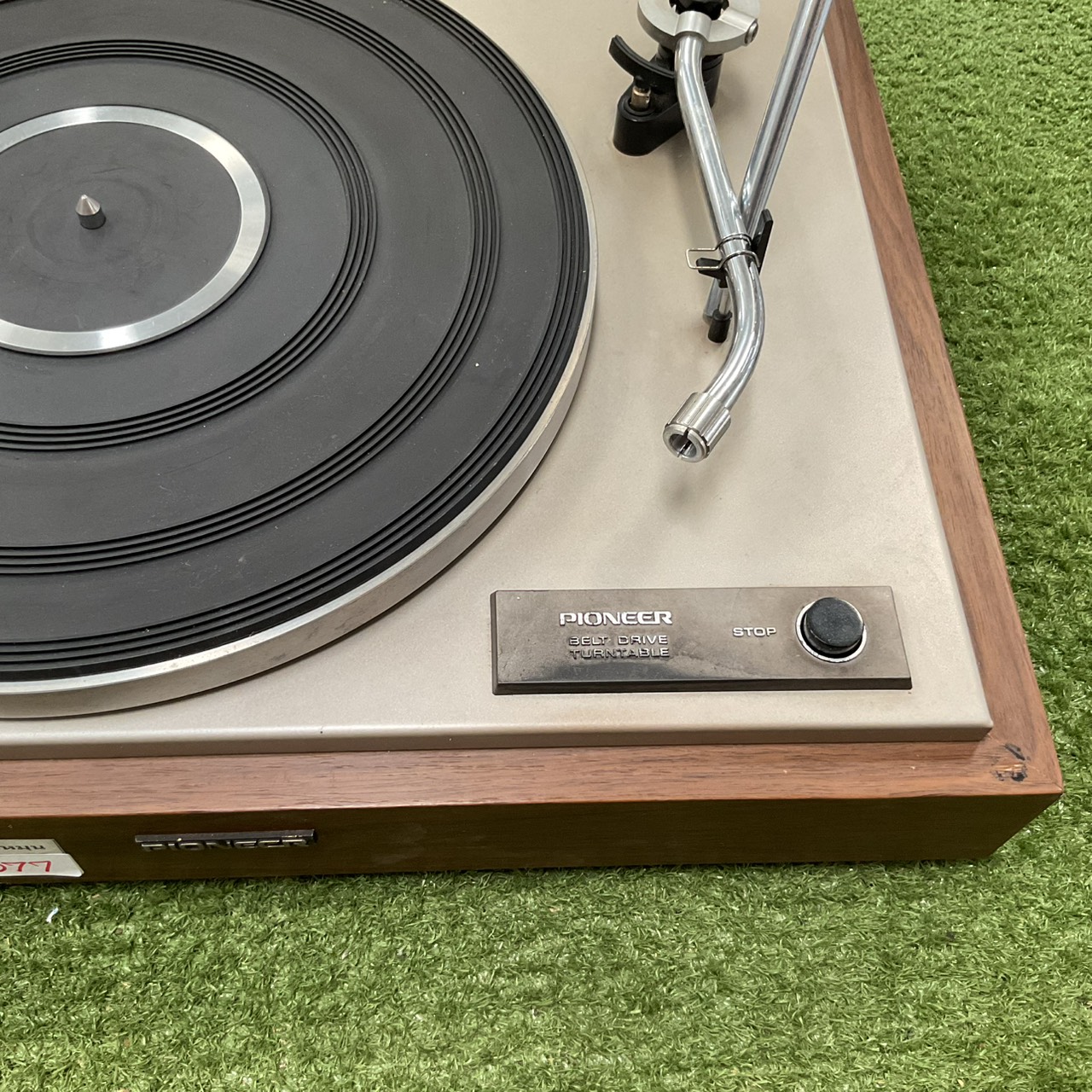 เครื่องเล่นแผ่นเสียง PIONEER : ES-1PL