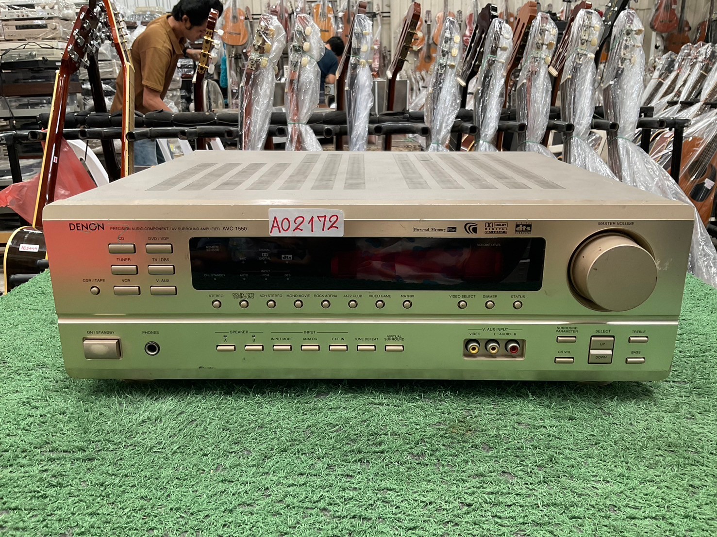เครื่องขยายเสียง DENON : AVC-1550