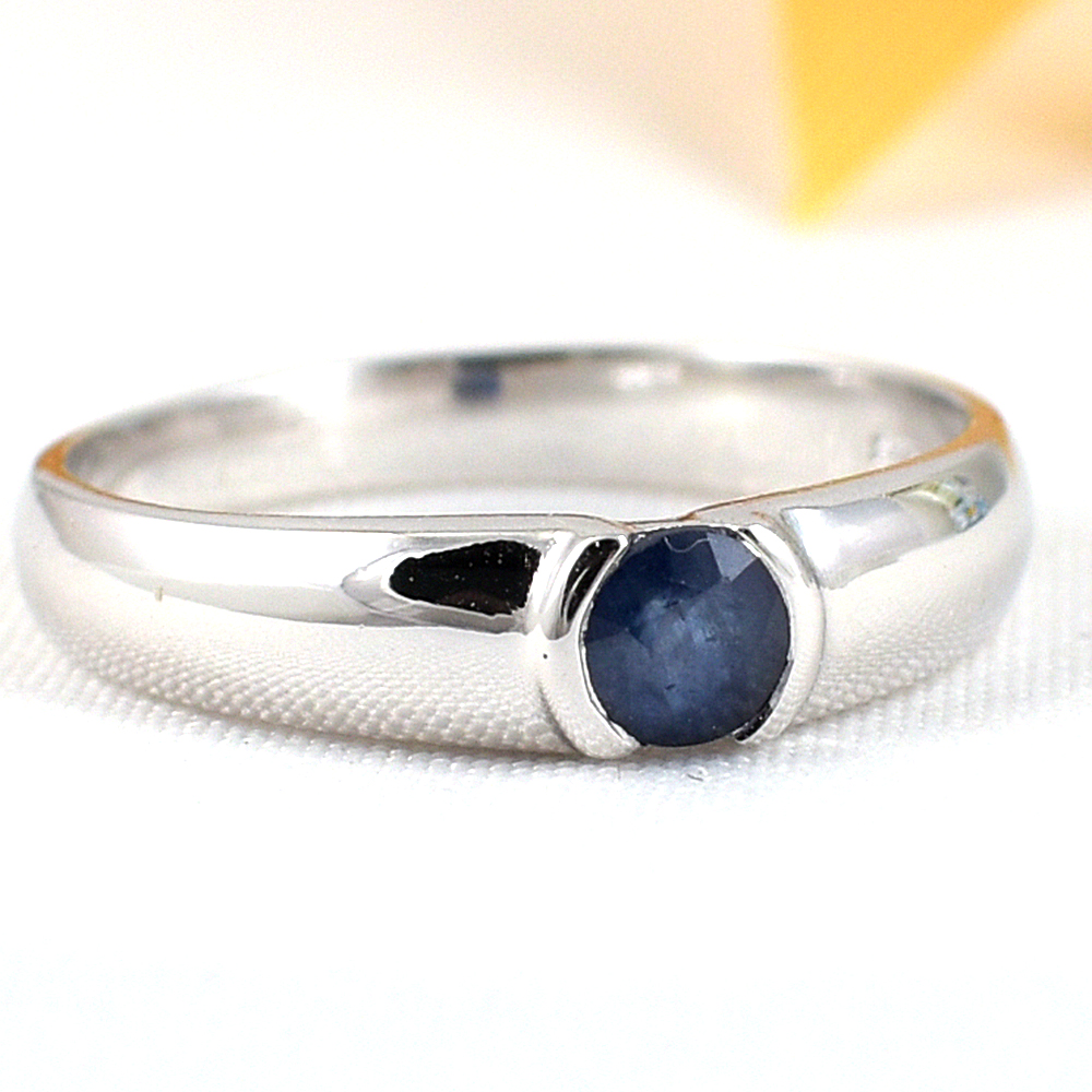 แหวนเงินแท้ราคาถูกชุบทองคำขาว ไพลินแท้ 0.30 กะรัต งานประณีตสวยงาม สั่งผลิตค่ะ