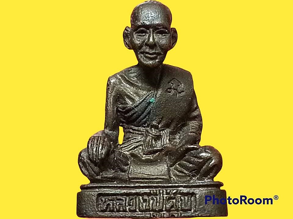 รูปเหมือน หลวงปู่ศุข วัดปากคลองมะขามเฒ่า จ.ชัยนาท